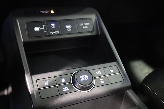 Hyundai Kona 16 of 21