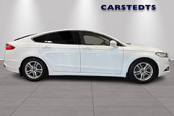 Ford Mondeo 2 of 5