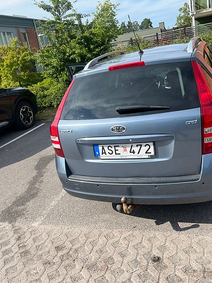 Kia Ceed 2 of 6