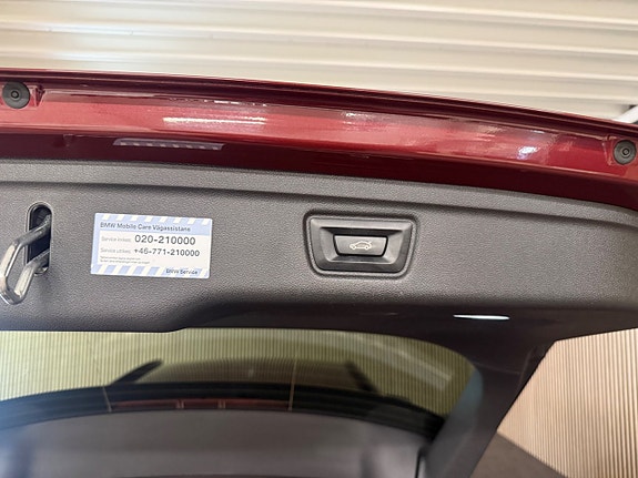 BMW 330e 21 of 30