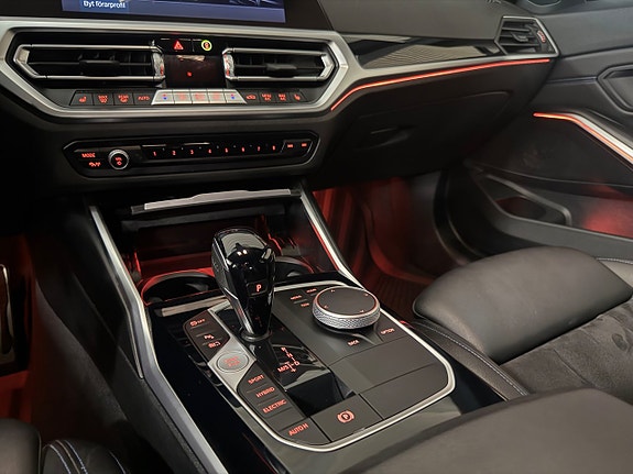 BMW 330e 14 of 30