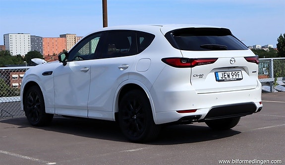 Mazda CX-60 4 of 5