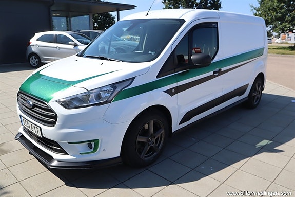 Ford Transit Connect 2 of 5