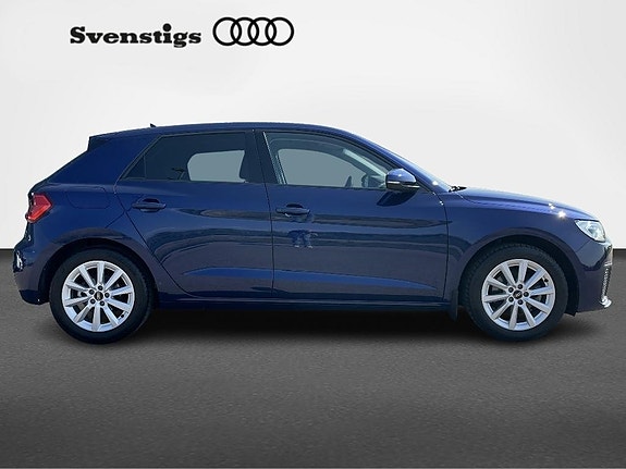 Audi A1 3 of 5