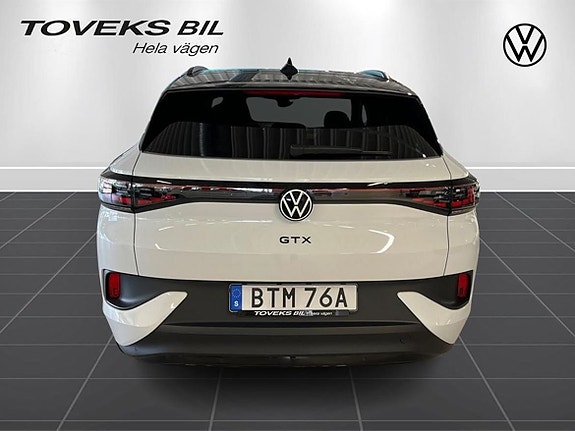 Volkswagen ID.4 GTX 4 of 5