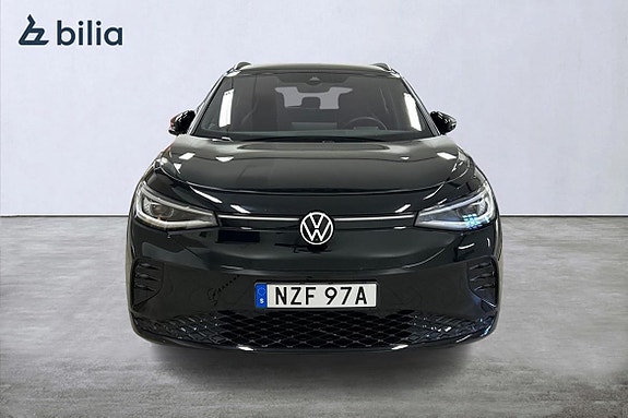 Volkswagen ID.4 GTX 4 of 5