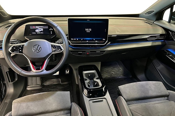 Volkswagen ID.4 GTX 7 of 15