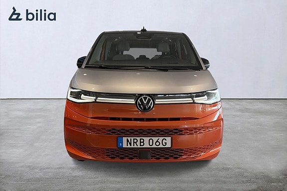 Volkswagen Multivan 2 of 5