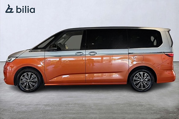 Volkswagen Multivan 5 of 5