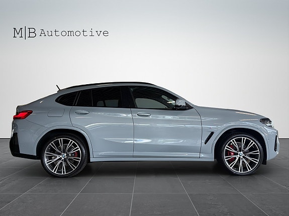 BMW X4 7 of 23