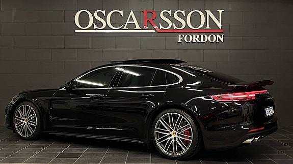Porsche Panamera Turbo 5 of 22