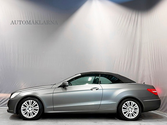 Mercedes-Benz E250 8 of 25