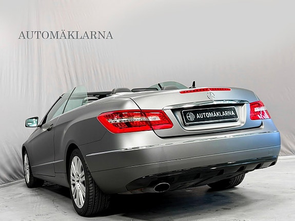 Mercedes-Benz E250 22 of 25
