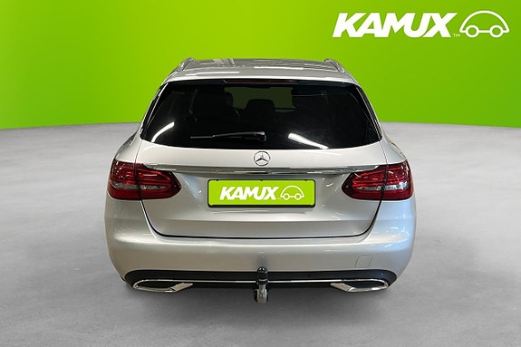 Mercedes-Benz C220 5 of 17
