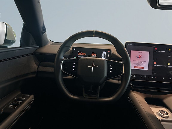 Polestar 4 9 of 20