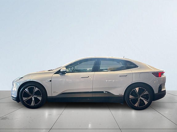 Polestar 4 4 of 5