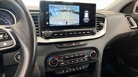 Kia Ceed 15 of 17