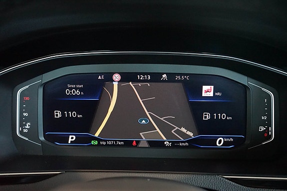 Volkswagen Passat Alltrack 15 of 30