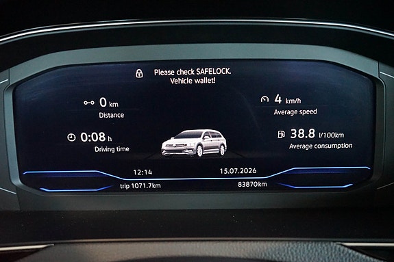 Volkswagen Passat Alltrack 16 of 30