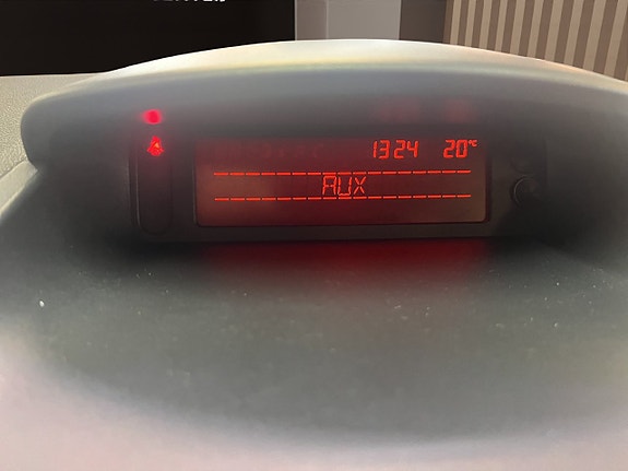 Renault Clio 13 of 19