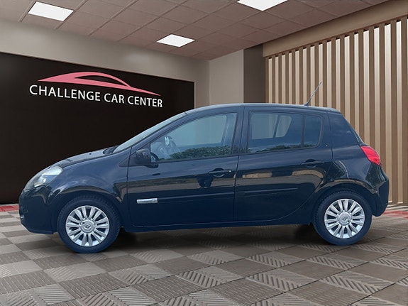 Renault Clio 2 of 19