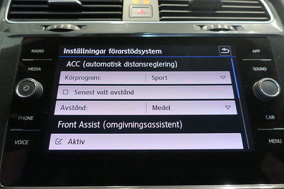 Volkswagen Golf I 9 of 9