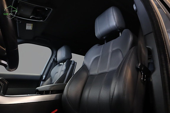 Land Rover Range Rover Sport 15 of 21