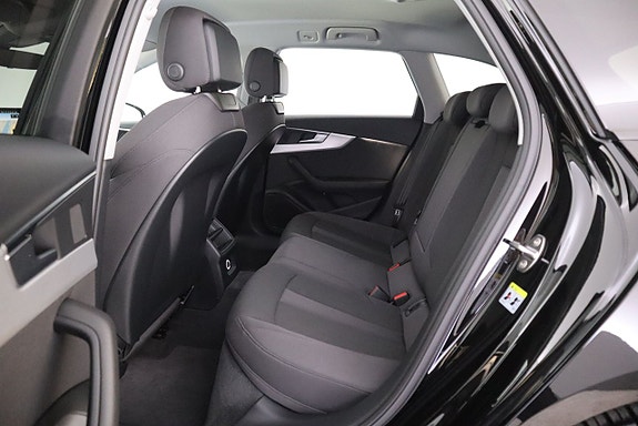 Audi A4 13 of 23