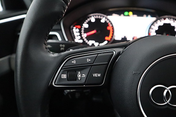 Audi A4 15 of 23