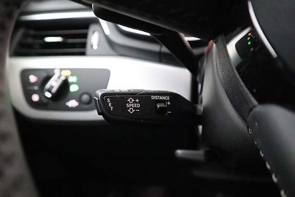 Audi A4 17 of 23