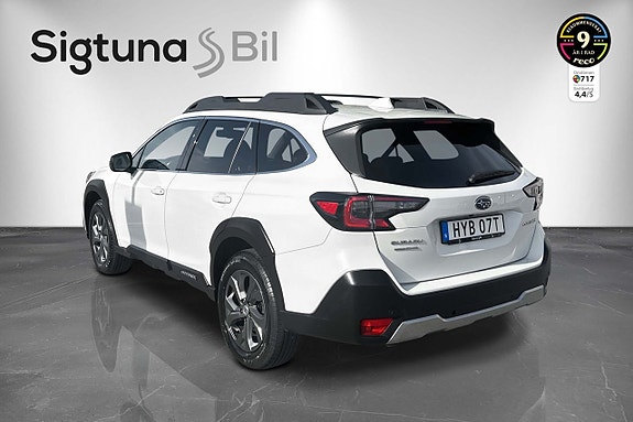 Subaru Outback 2 of 24