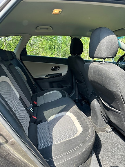 Kia Ceed 6 of 9