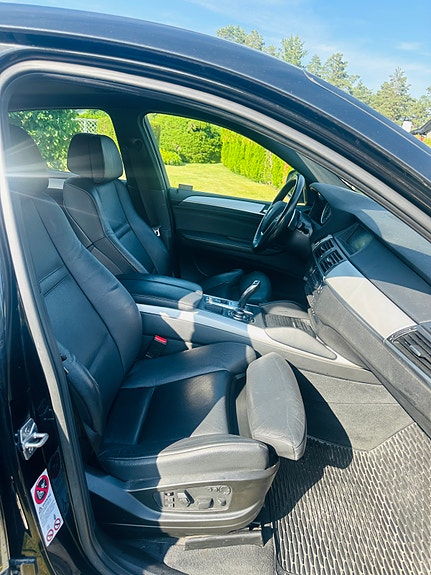 BMW X6 6 of 6