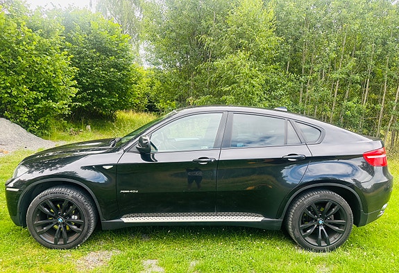BMW X6 2 of 5