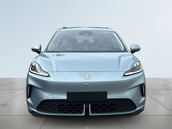 MG 4 EV Urban 2 of 5