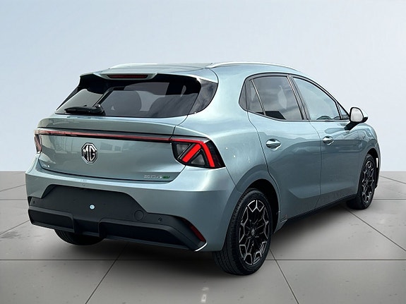 MG MG4 EV Urban 6 of 22