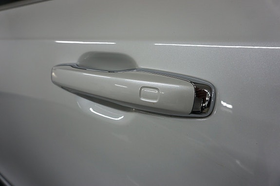 Volvo XC90 26 of 29
