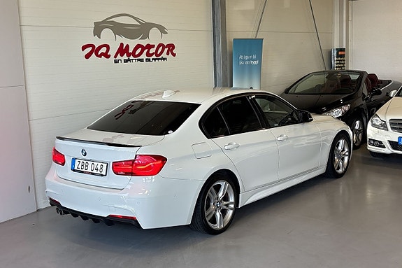 BMW 320d 8 of 27
