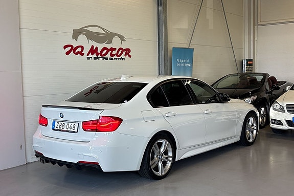 BMW 320d 9 of 27