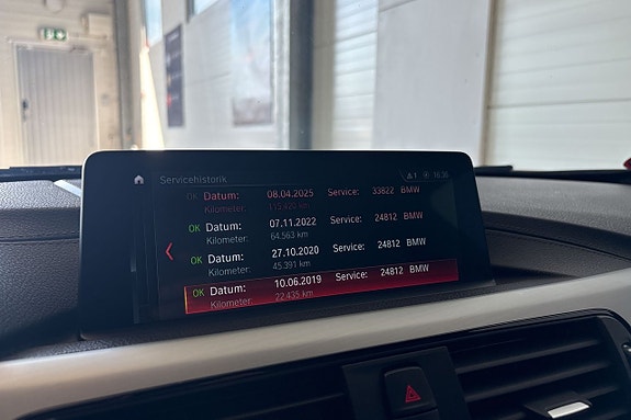 BMW 320d 24 of 27