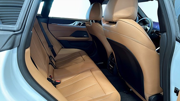 BMW i4 5 of 5