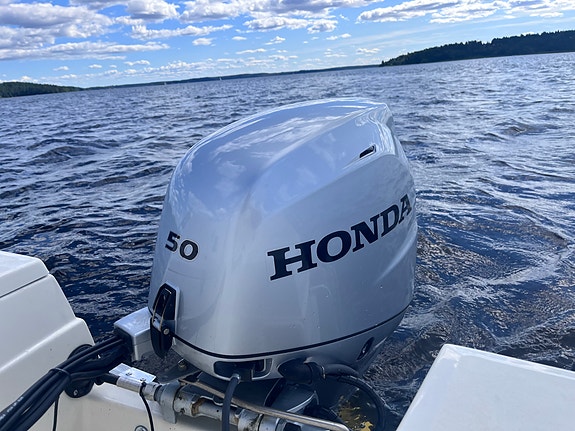 HR480 SC med 50hk Honda 4 of 7
