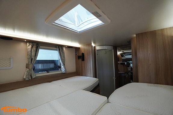 Swift 794 EB 11 of 19