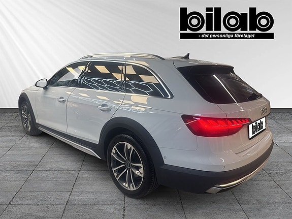 Audi A4 allroad 3 of 9