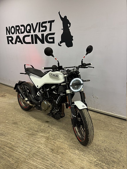 Husqvarna Vitpilen 401 *Fri frakt