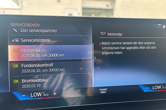BMW 330e 17 of 17