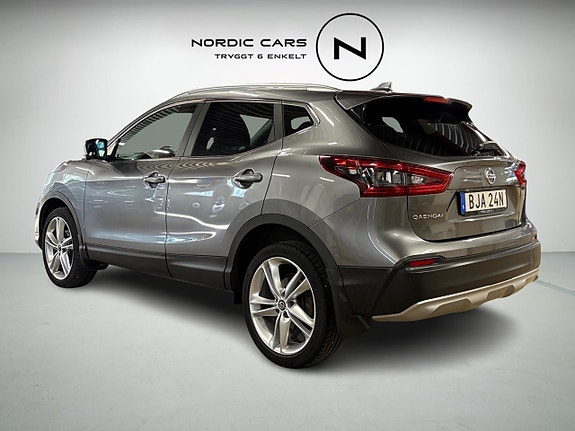 Nissan Qashqai 2 of 5