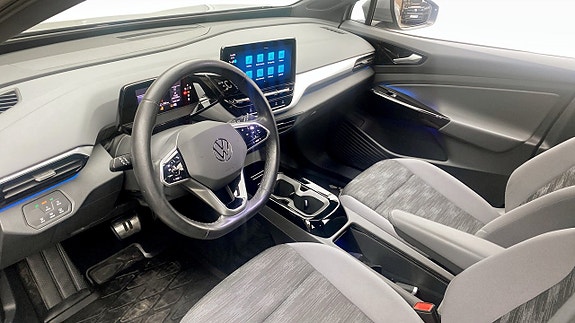 Volkswagen ID.4 7 of 12