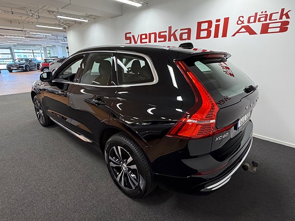 Volvo XC60 3 of 5