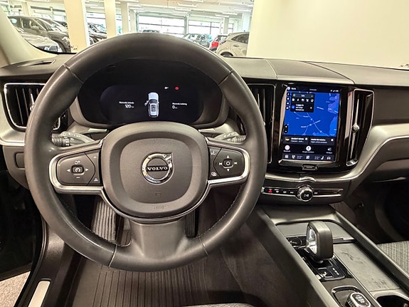 Volvo XC60 10 of 18